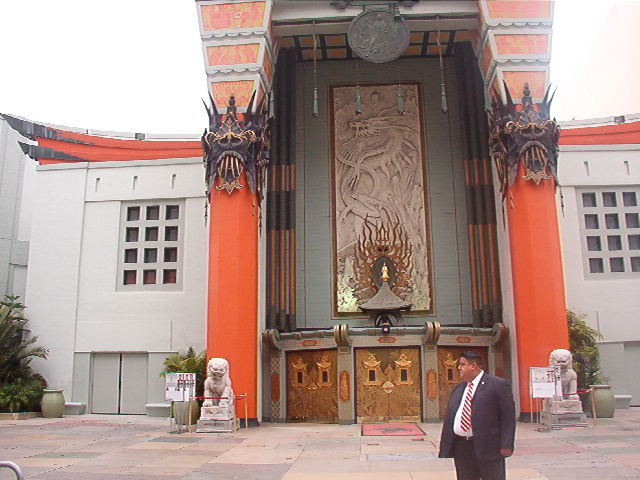 Les portes du Chinese theatre