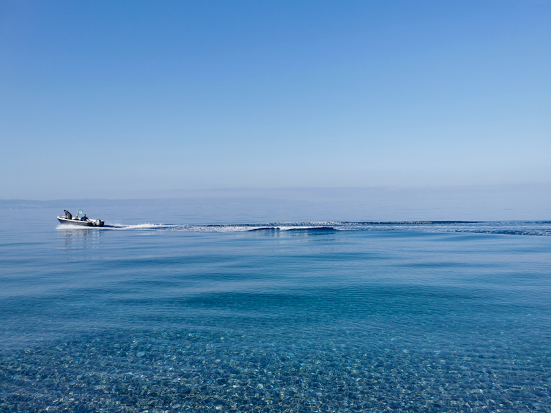 When water and sky are melting together 