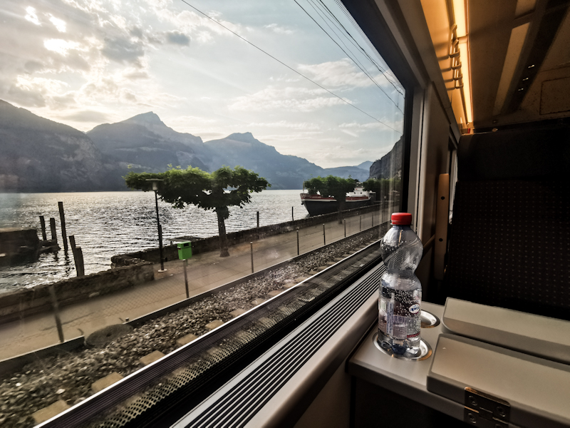 A stretch of E1 running along Lake Lucerne that I walked last summer. A motivating view. 