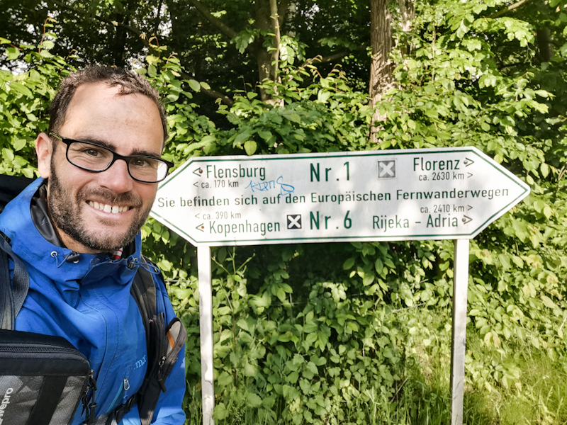 Shortly before Eutin. With sun and this nice sign. 