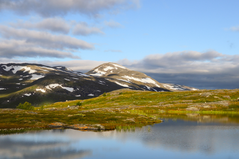 Melkfjellet in the background