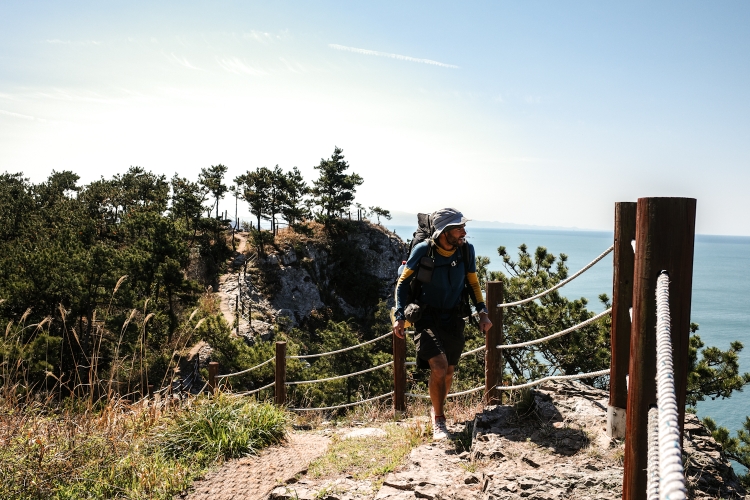 Following the cliffs