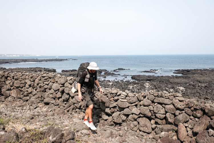 On the trail again, working some rocky terrain.