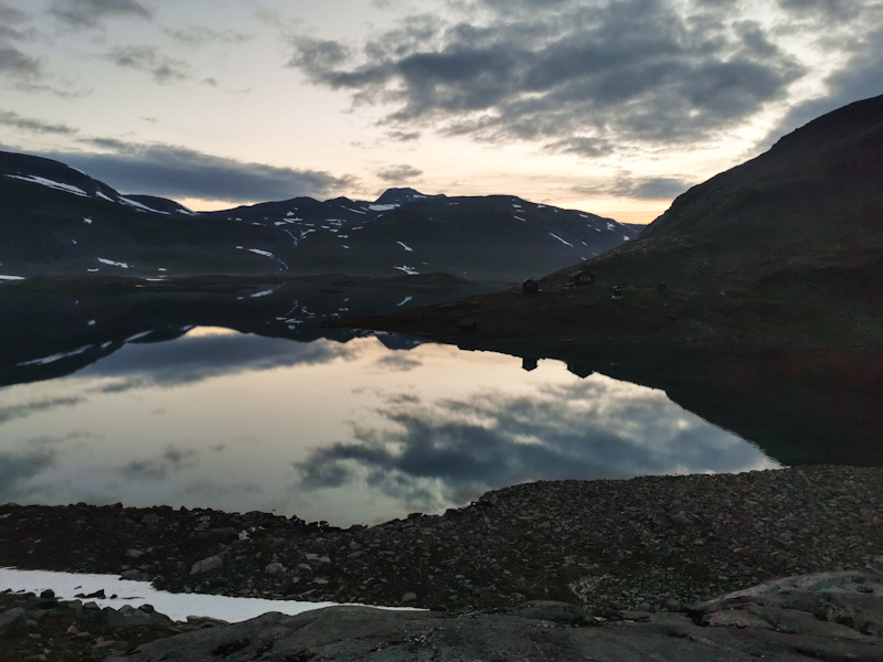 Looking back at Sorjushytte
