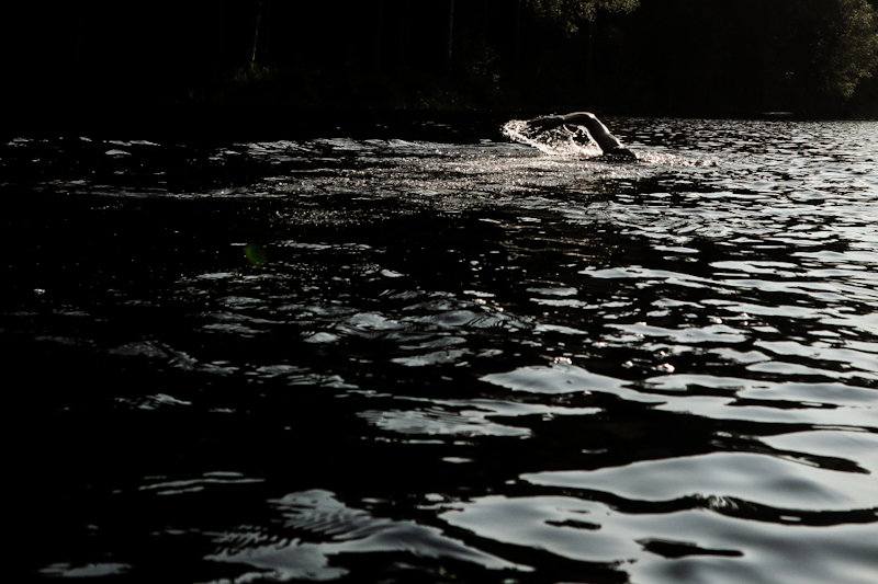 Addendum from yesterday. Cooling down in the lake.