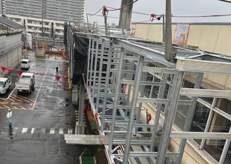 配管ラック 組み立て・取付作業
