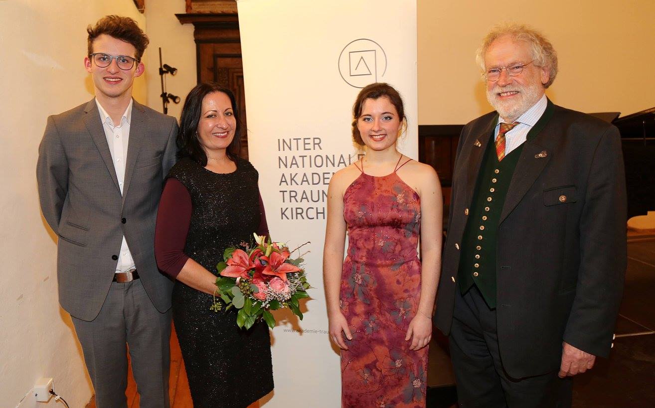  Elias Gillesberger (Klavier), Prof. Dr. Barbara Horejs, Martha Matscheko (Sopran), Prof. Anton Zeilinger   ©IAK Traunkirchen 