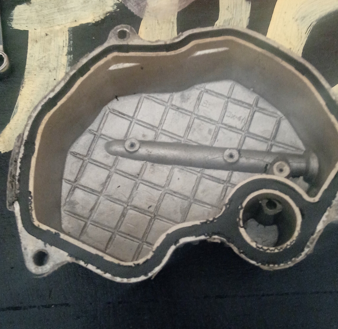 Alguna vez te has preguntado porque tu Motocicleta 🏍️ está fugando por el culatin, muchas veces esto pasa en las motos; NKD, SL, EVO R3 Y Muchas Más Reconocidas como Las AKT bueno este REPUESTO con la probabilidad de un 99,99 porciento de que sea este el PROBLEMA un simple EPAQUE que se llama (EMPAQUE de CULATIN) solo es cambiarlo por uno nuevo recomendable que sea original o uno de una buena marca .................RECUERDA NO DEJARTE ENGAÑAR PORQUE HABECES DICEN QUE ES EL KIT DE EMPAQUE DE CABEZOTE DE FUERZAS NO SE DEJE ENGAÑAR 🪤