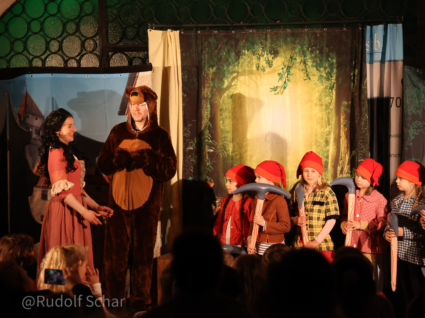Schneewittchen Kinderoper in der Krypta Oper@Tee (c)Schaar