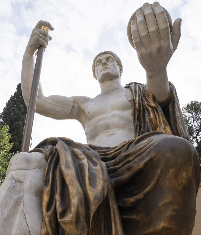 A Giant replica of Roman Emperor Constantine placed on Capitoline Hill in Rome!