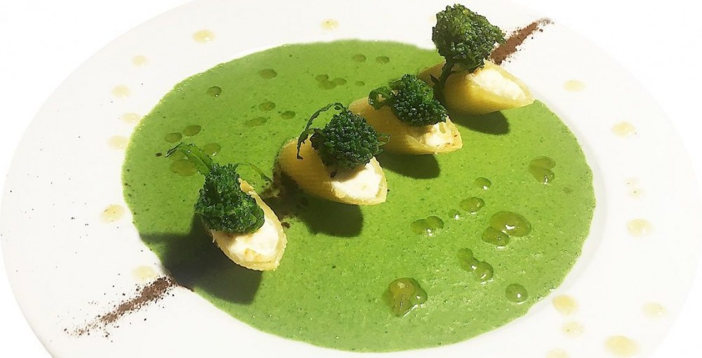 An elegant April Dish: Calamarata with Broccoli and Cod