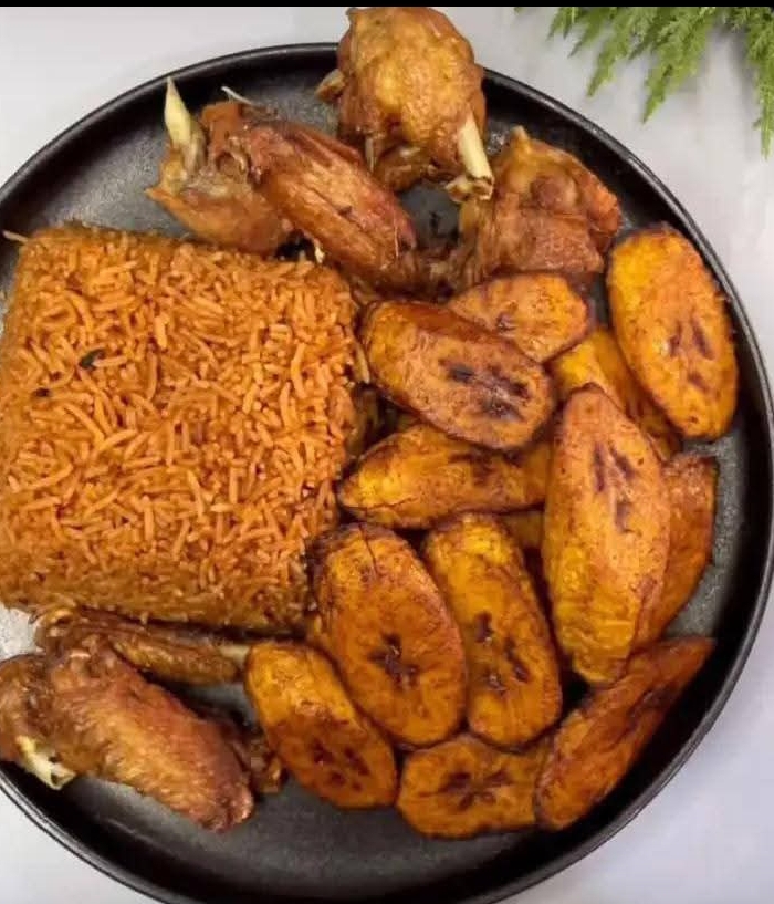 A Taste That Feels Like Home Savor the rich flavor of perfectly spiced jollof rice, crispy fried plantain, and juicy chicken prepared with love by D & A Classic Catering and Event Management. Every bite is a delicious experience worth sharing.