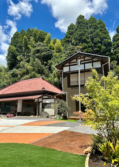 千葉県　成田　東金　茂原　いずみ　鴨川　君津　市原　ガーデニング　サンルーム　樹脂　デッキ　レンガ　石　タイル　オーバードア　アプローチ　テラス　木目　枕木　石貼　ガーデン