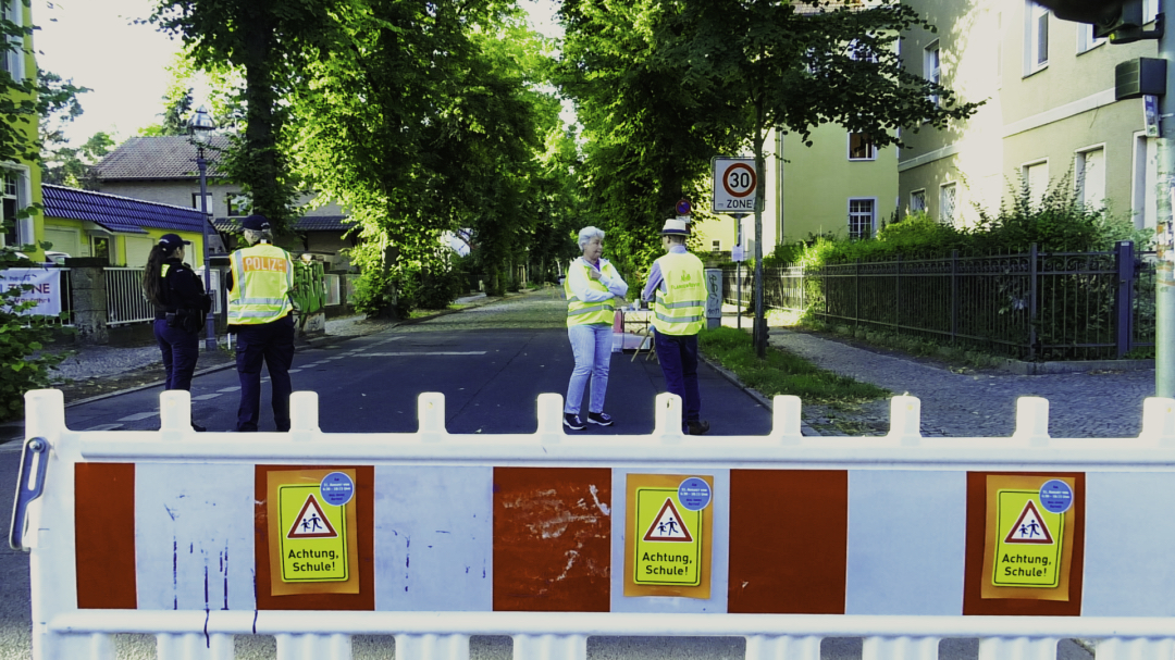 Temporäre Schulzone am 31.08.2022 Mellener Straße