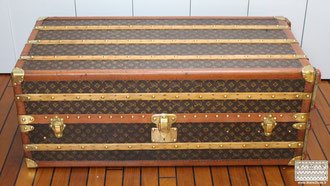 malle ancienne wardrobe