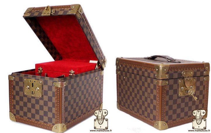 Boîte à flacons Louis Vuitton vanity damier
