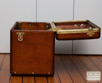 coffre voiture bois vuitton