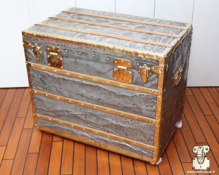 Restauration Malle Louis Vuitton Explorateur Zinc Laiton Malle2luxe