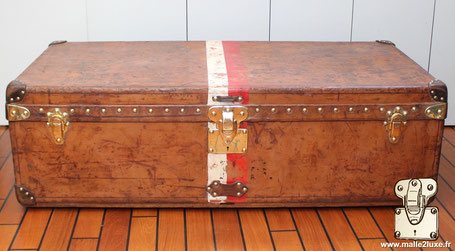 Malle cabine cuir Louis Vuitton