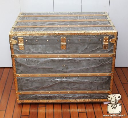 arriere malle louis vuitton explorateur
