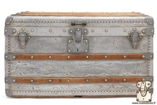 Malle courrier Louis Vuitton 1892 christie's