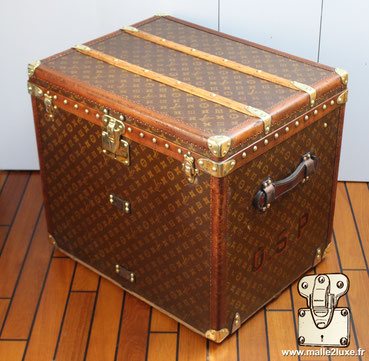 Malle louis vuitton mark 1 1918 a chapeau