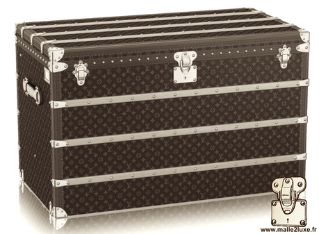 Malle courrier haute définition 110 cm tres rare