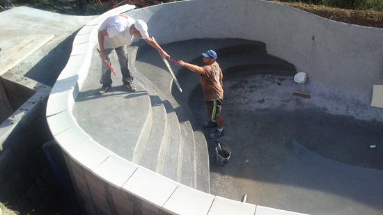 escalier piscine