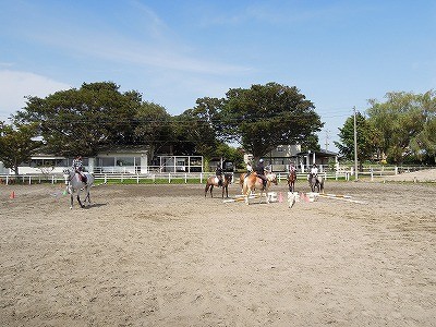 乗馬でイス取りゲーム！