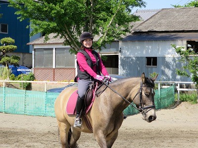 笑顔で乗馬！