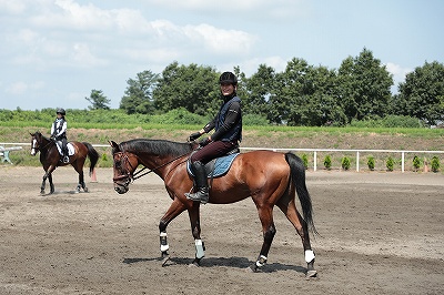 乗馬で笑顔！