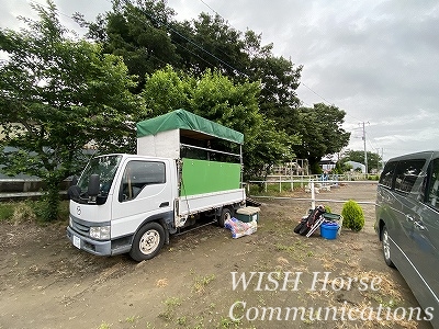 全日本へ馬の輸送