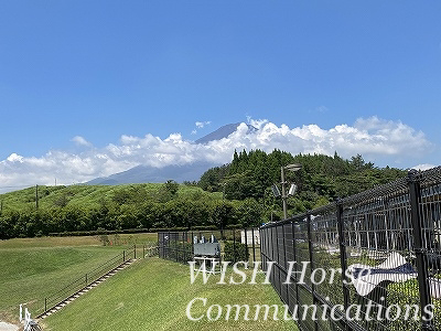 御殿場から富士山