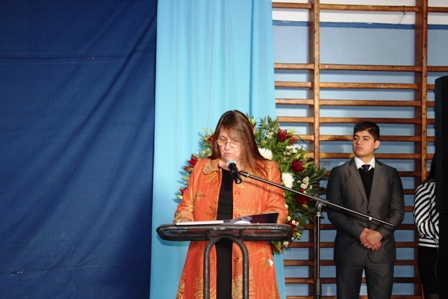 Sr. María Consuelo Fernández  Directora del  Liceo Max Salas