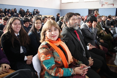 Profesores, Sra. Verónica Chávez y Prof Bernardo Martínez