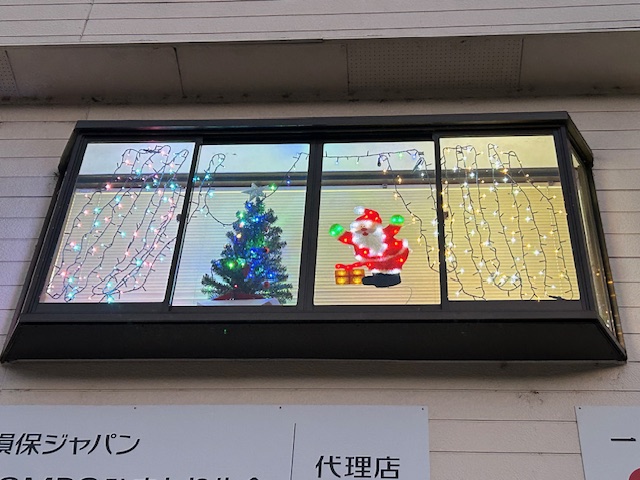 X’masイルミネーション飾りました★