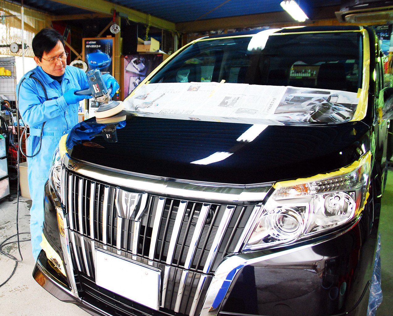 トヨタ エスクァイア Esquire 納車前の磨き ボディガラスコーティング 飯野自動車コーティング 実績３１年
