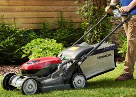 Honda Akku Rasenmäher HRX 476 XB