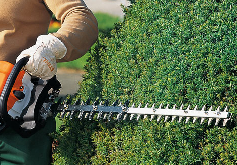 Stihl Benzin Heckenschere HS 82 R