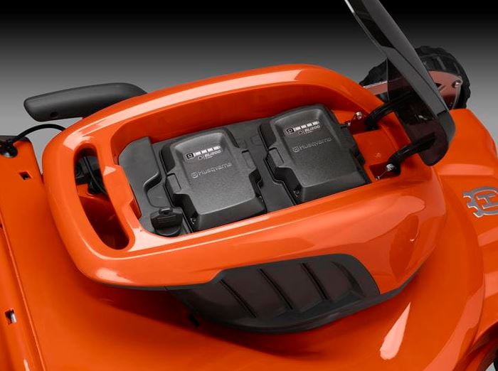 Husqvarna Akku Rasenmäher LC 347iVX Rudolf Grogg AG Gartengeräte und