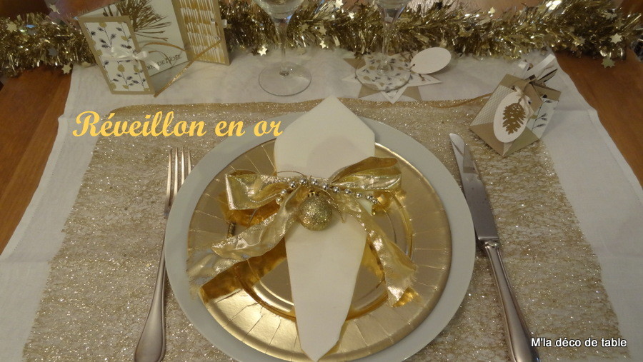 50 Confettis De Table Bonne Année - Noir & Or - Jour De Fête