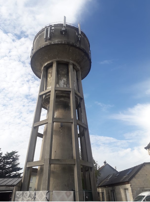 Château d'eau - Mantes la Jolie