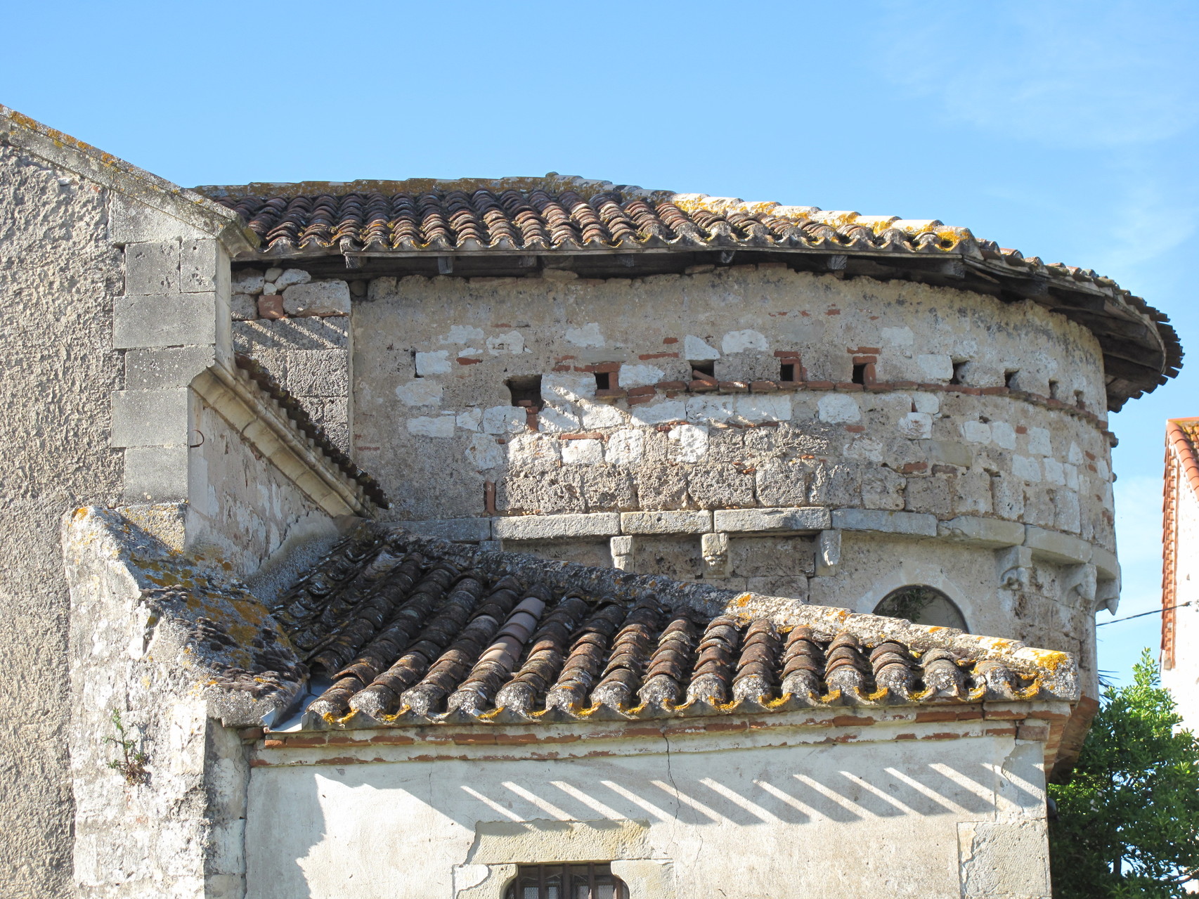 Villeneuve-sur-Lot : église de la Grâce (chevet)