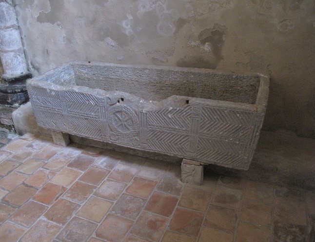 Le Mas d'Agenais: sarcophage de Saint Vincent