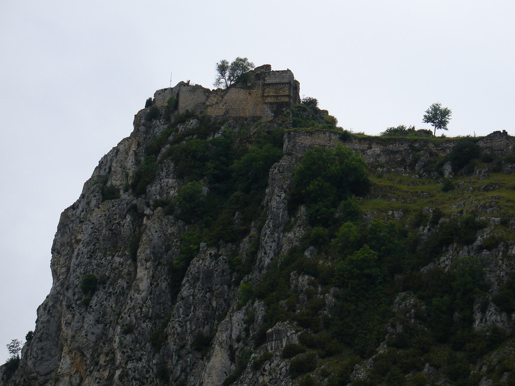 Roquefixade : le château sur son piton abrupt