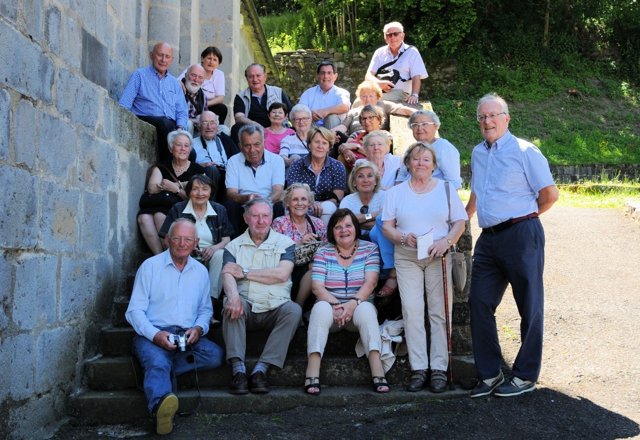 Photo de famille des Amis du Pastourais