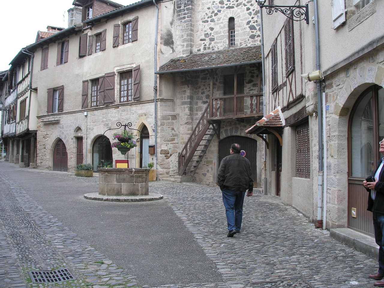 Beaulieu-sur-Dordogne : rue ancienne Sainte-Catherine