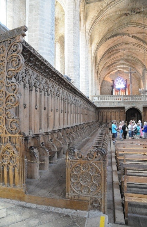 La Chaise-Dieu: les stalles dans le chœur de l'abbatiale