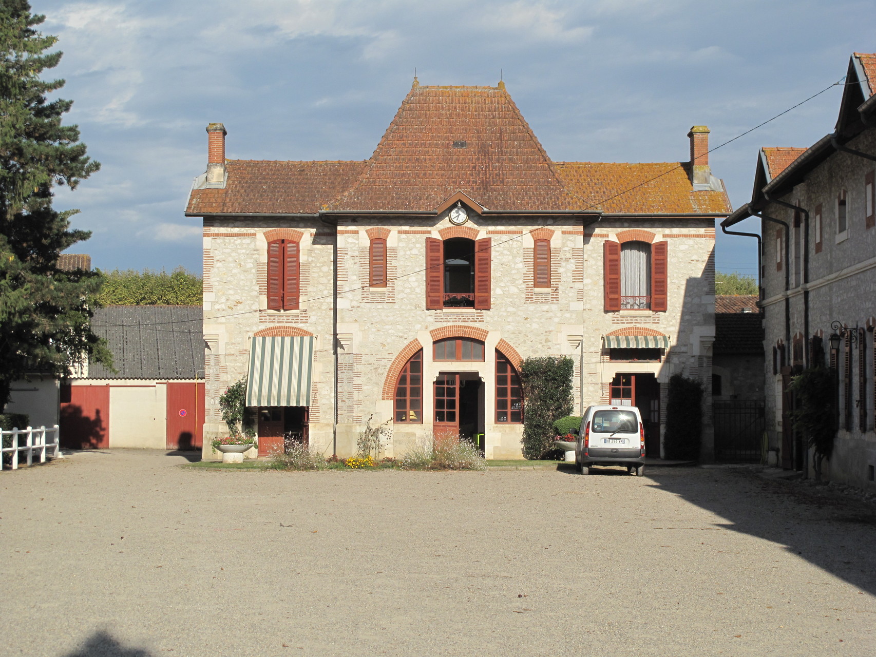 Villeneuve-sur-Lot : la conciergerie des haras