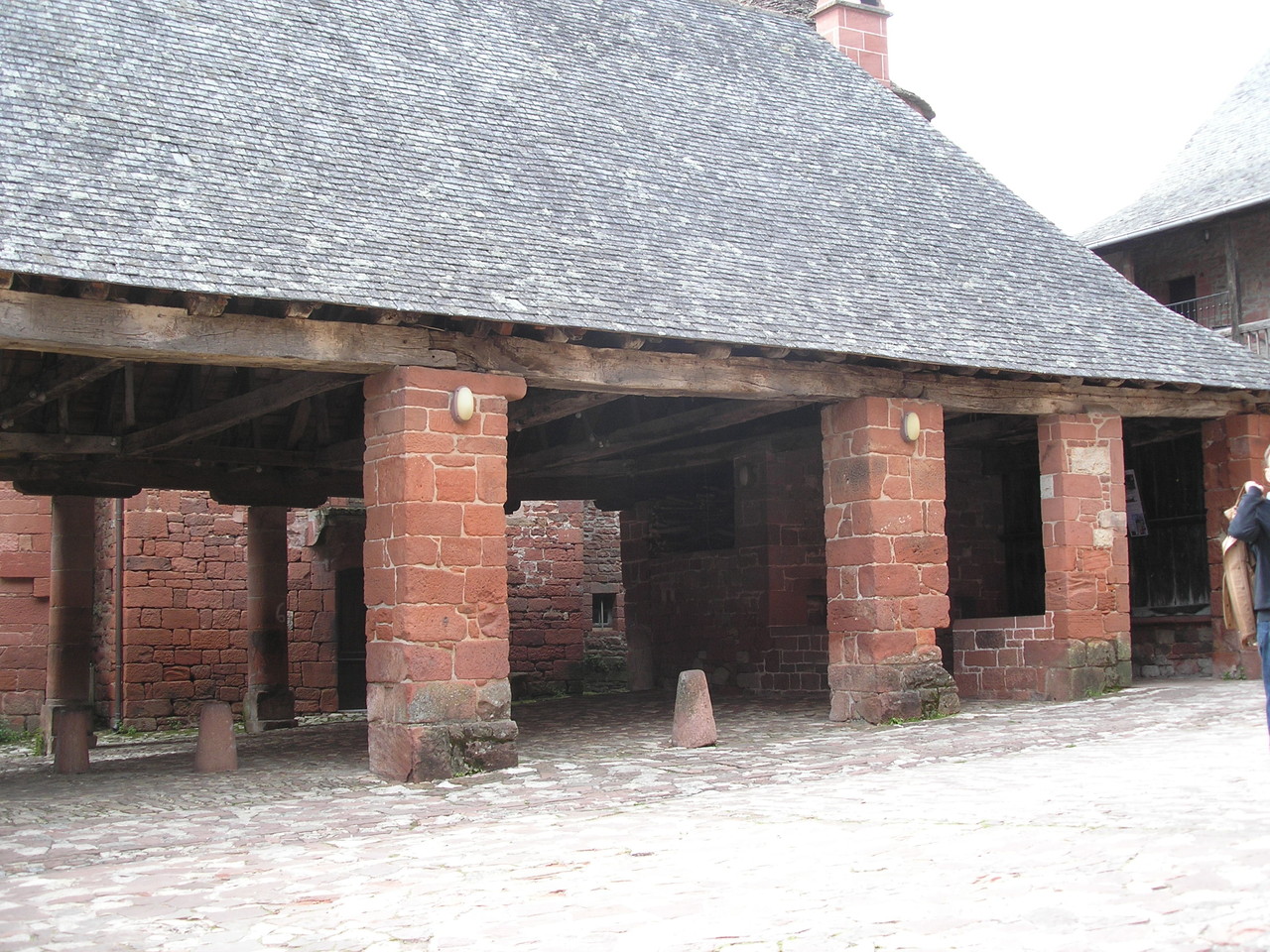 Collonges-la-Rouge : la halle